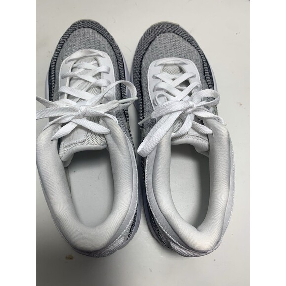 Nike GT Hustle Academy White Wolf Grey FJ7791-100 Men Shoe Size 13 US - Picture 10 of 11